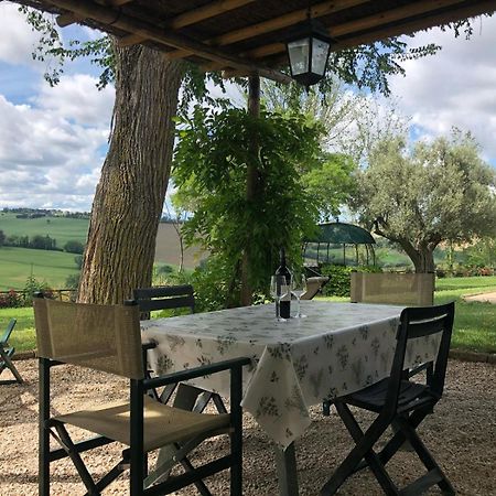 Morro dʼAlba Vigna Sant' Amico Country House מראה חיצוני תמונה