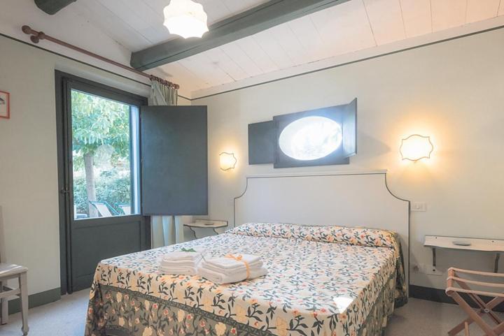 Morro dʼAlba Vigna Sant' Amico Country House מראה חיצוני תמונה