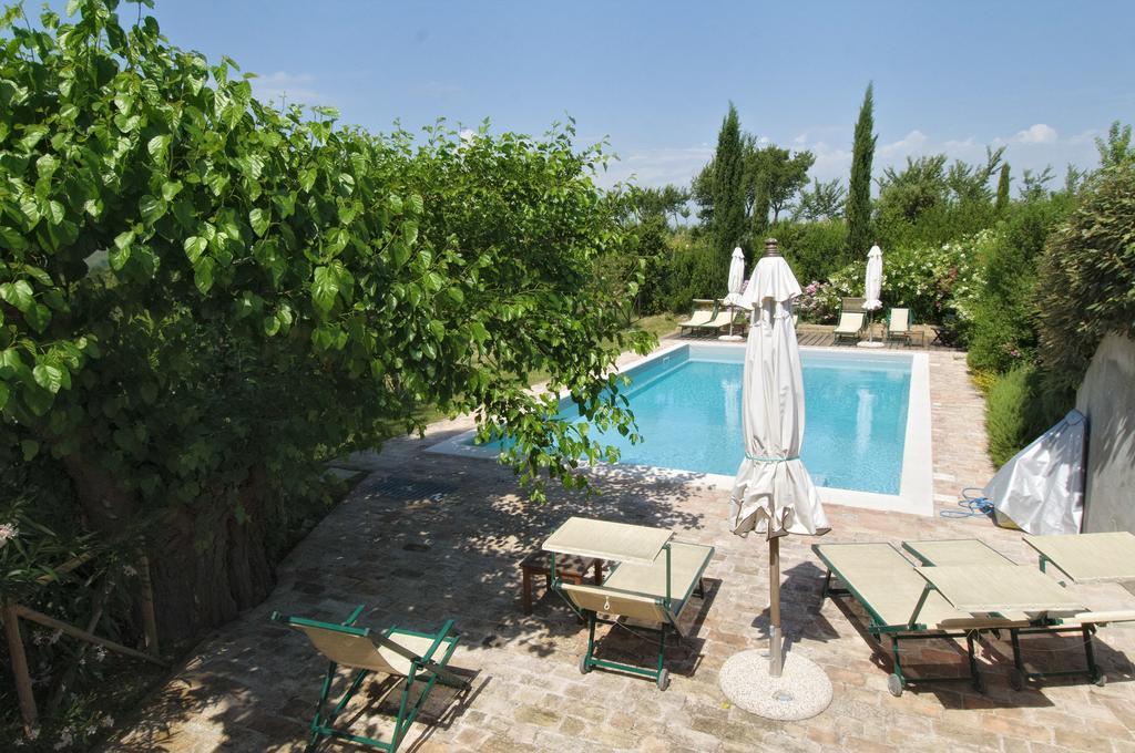 Morro dʼAlba Vigna Sant' Amico Country House מראה חיצוני תמונה